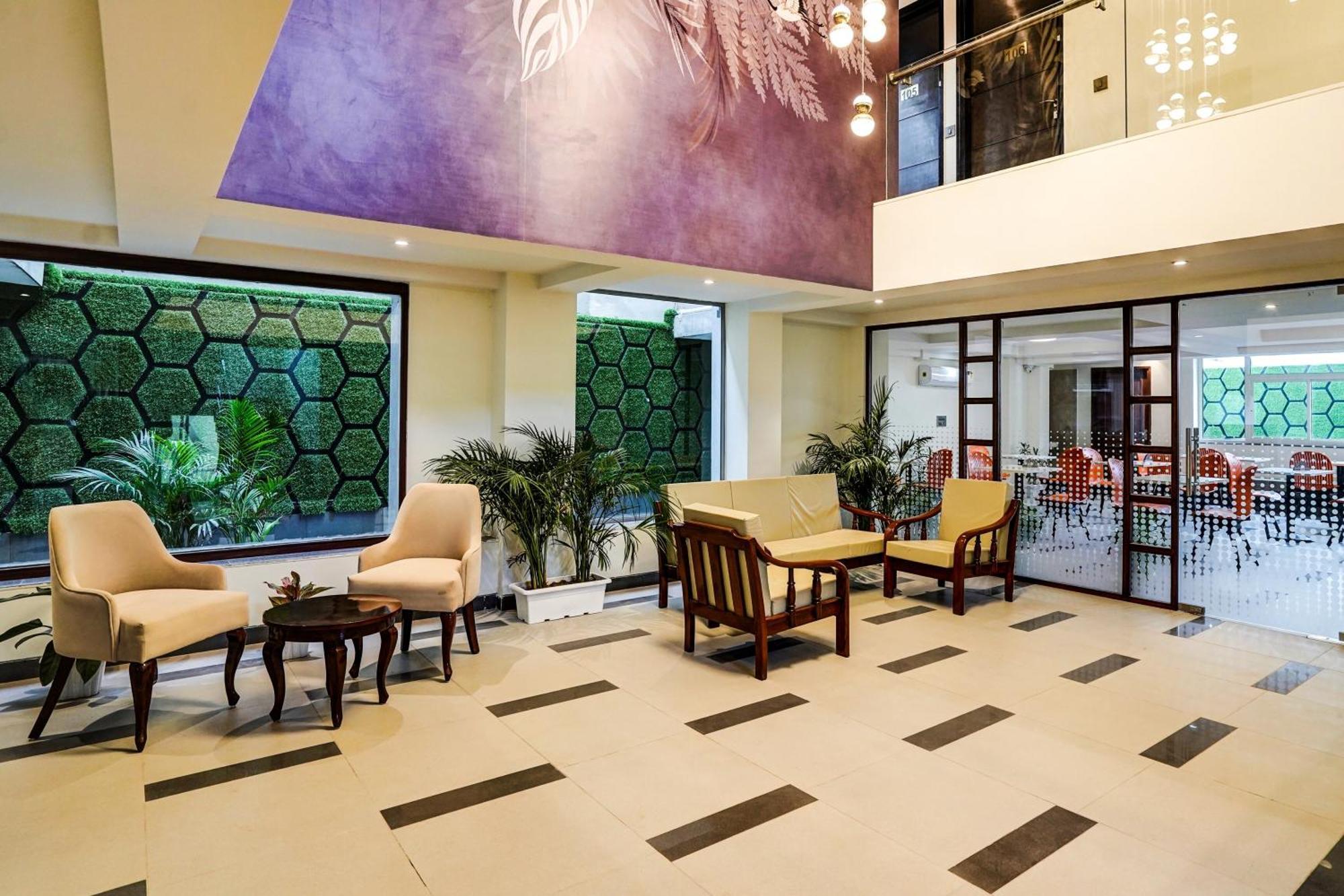 Hotel O Parkinn Gurgáon Exteriér fotografie