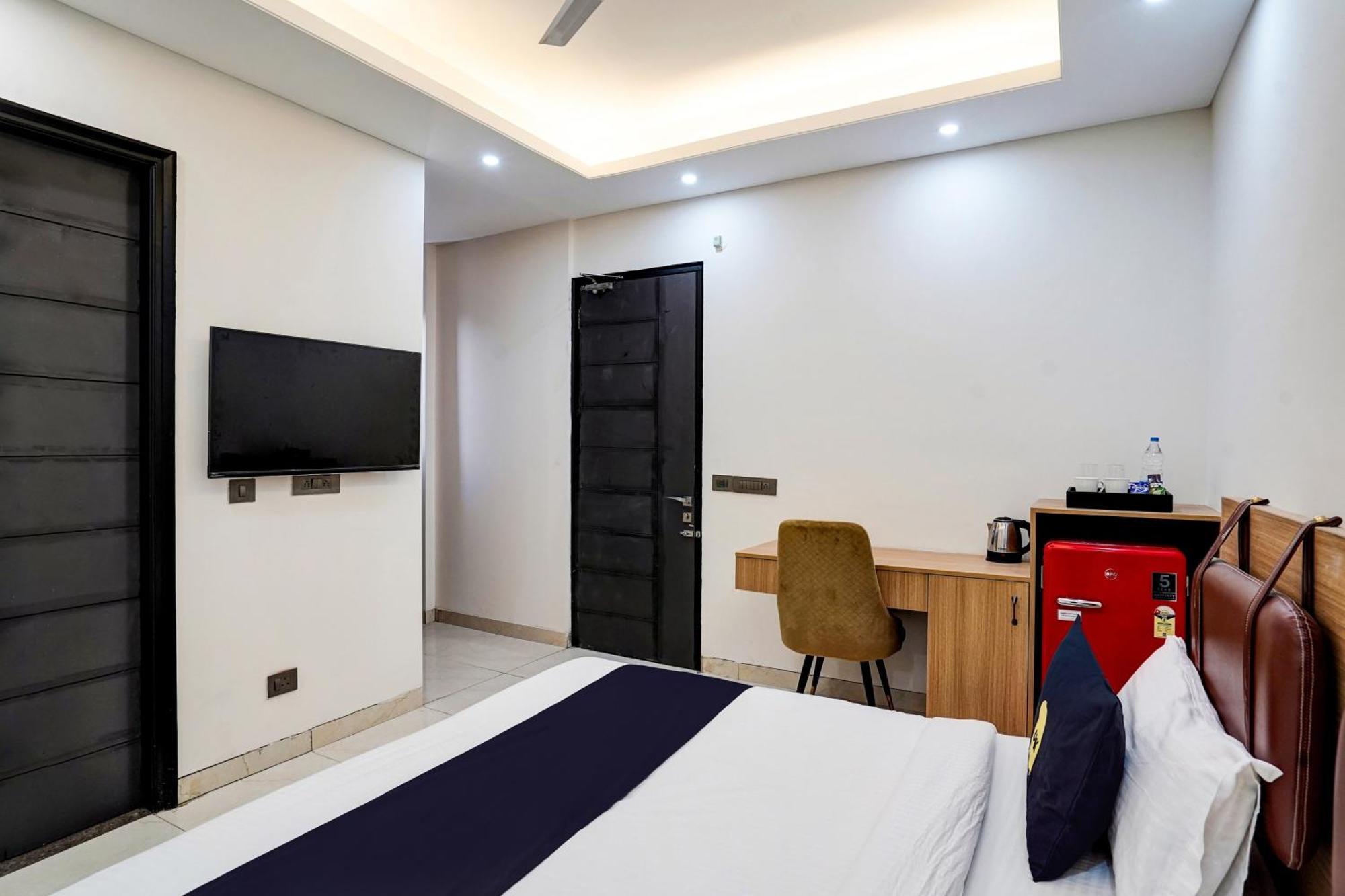 Hotel O Parkinn Gurgáon Exteriér fotografie
